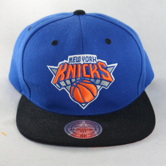 Mitchell & Ness Other - New VTG MITCHELL & NESS New York KNICKS Snapback